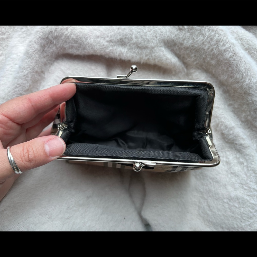 Modella Coins Purse - Picture 11 of 13